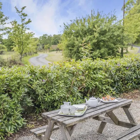 Eskholme Tatil Evi *