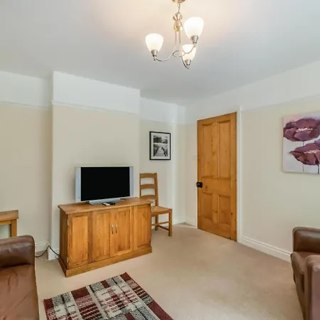 3 Bed In Oc-e32106 Ferienhaus *