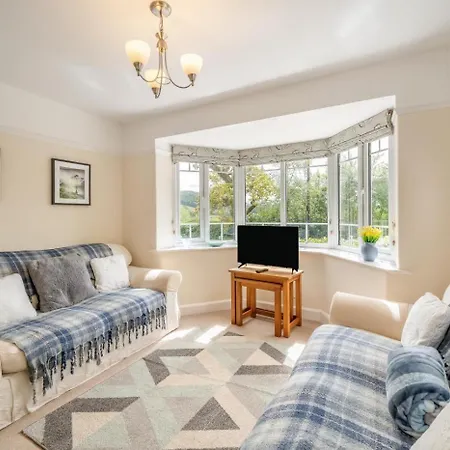 3 Bed In Oc-e32106 Holiday home *