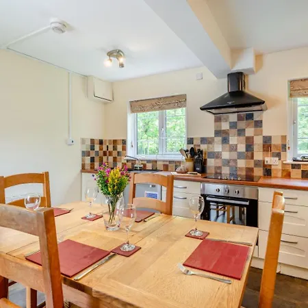 3 Bed In Oc-e32106 * Ravenglass