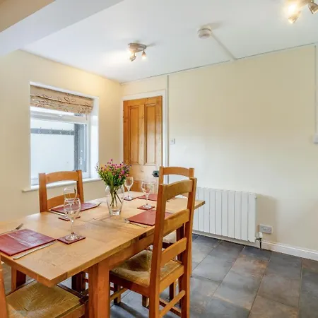 3 Bed In Oc-e32106 Holiday home Ravenglass