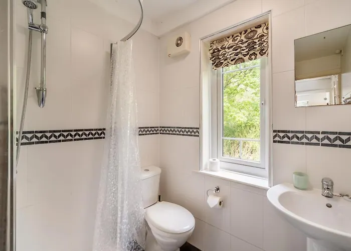 3 Bed In Oc-e32106 *