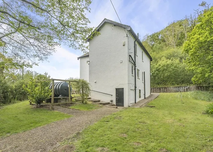 3 Bed In Oc-e32106 Holiday home